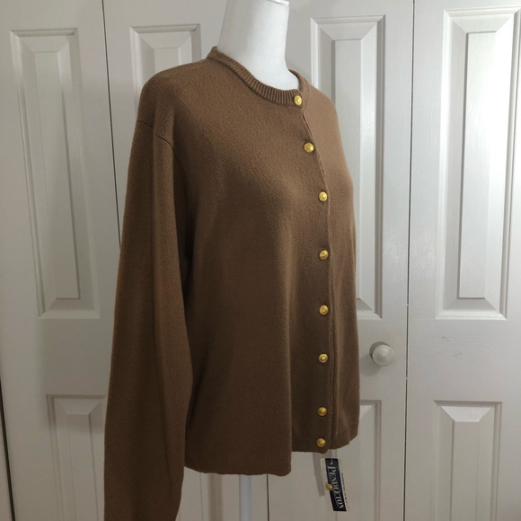 Pendleton Cardigan Tan with Gold Buttons - Picture 6 of 8